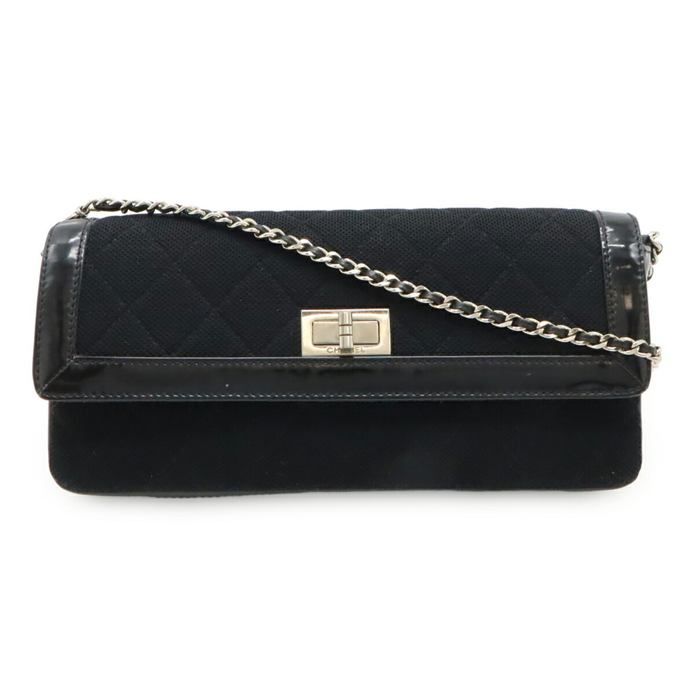 CHANEL Black Leather Shoulder Bag - Picture 2 of 9